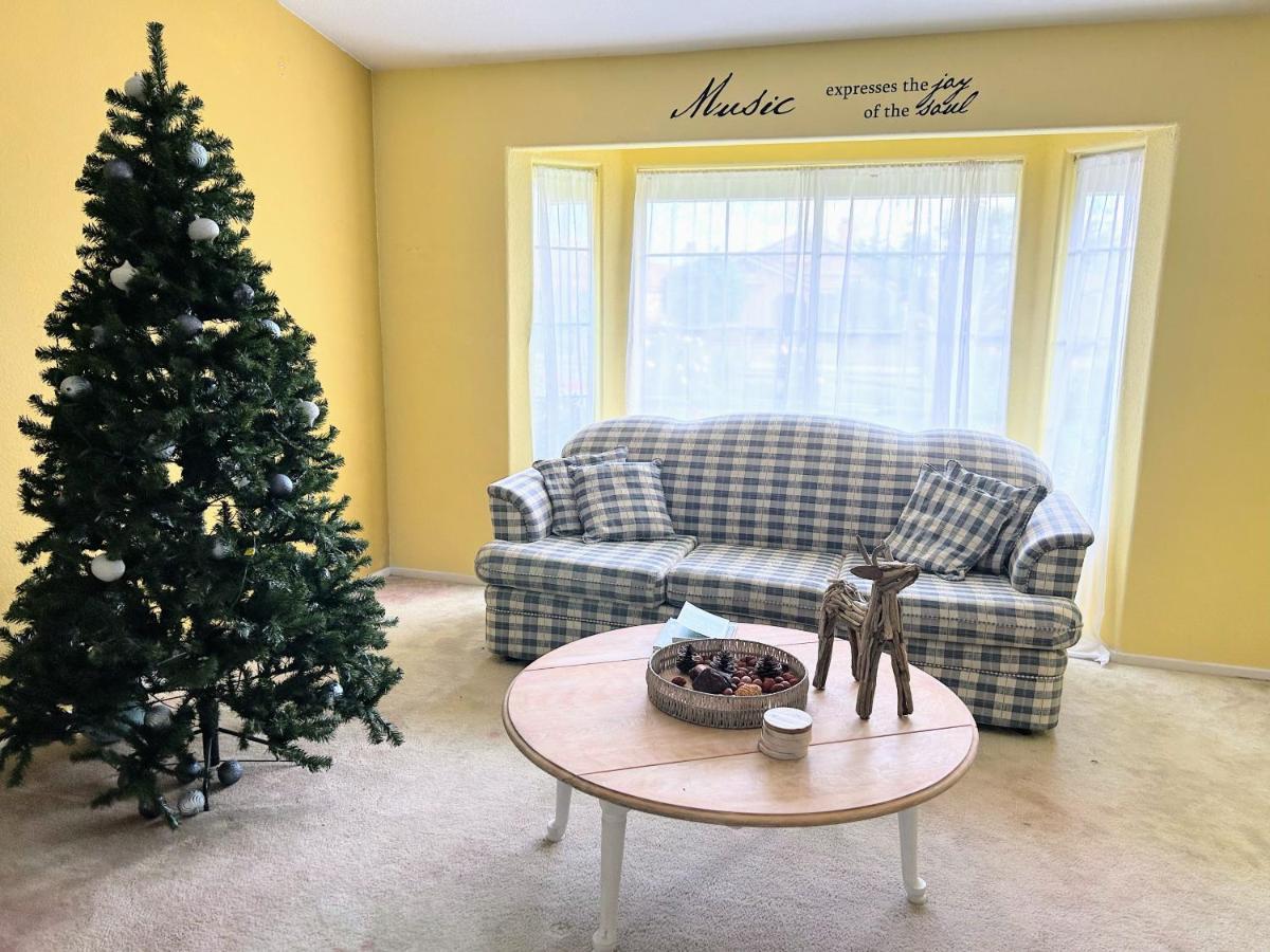 Festive Haven Room Hemet Exterior foto